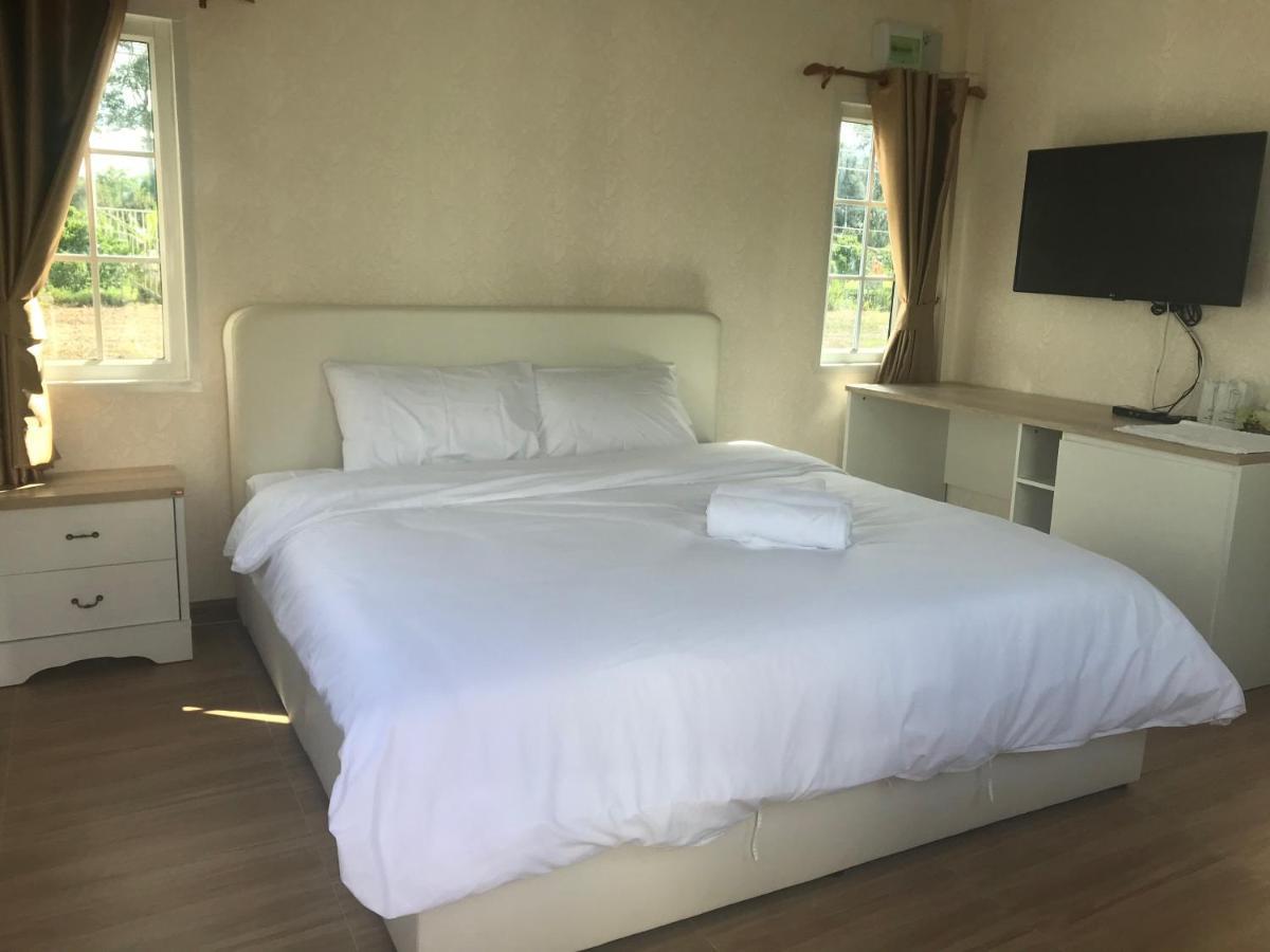 Evie Mae Resort Ban Cha-om Екстериор снимка